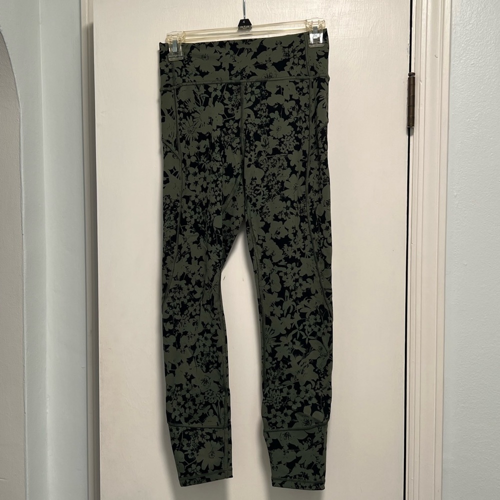 Lululemon in movement 25 inch